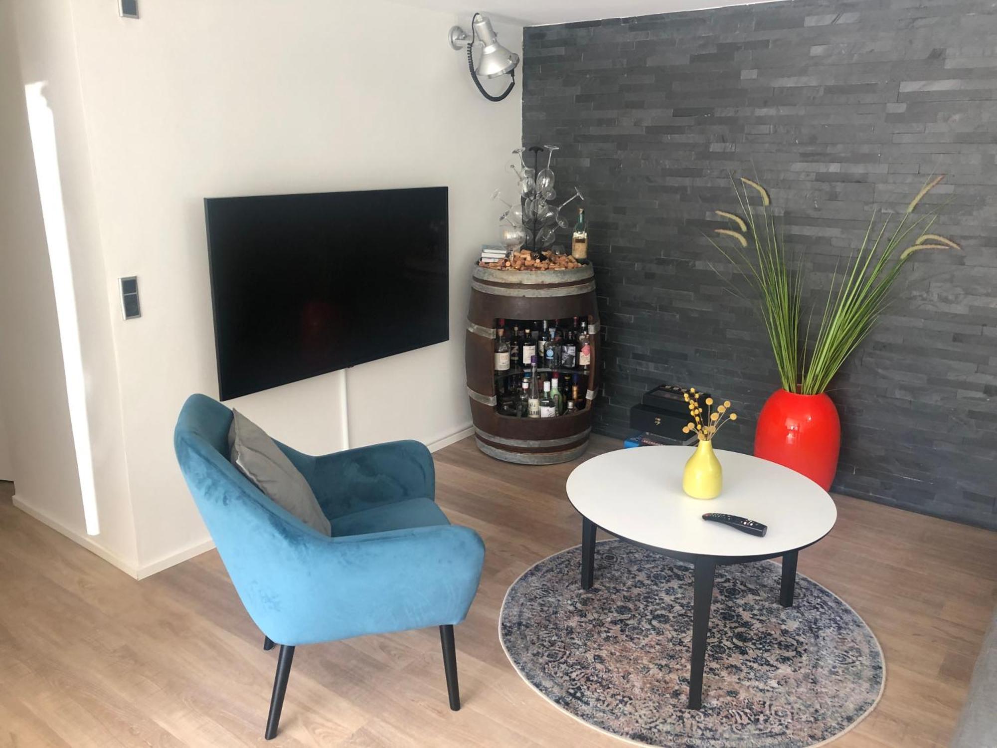 Nyistandsat Hojloftet Kaelderlejlighed Pa 70 M2 I Viborg Centrum, Med Plads Til 4 Personer Екстер'єр фото