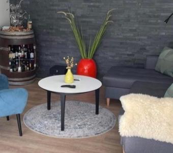 Nyistandsat Hojloftet Kaelderlejlighed Pa 70 M2 I Viborg Centrum, Med Plads Til 4 Personer Екстер'єр фото